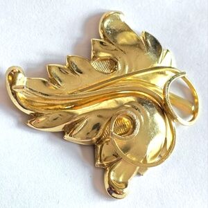 Vintage leaf brooch gold tone pin large big fairy woods forest garden nature